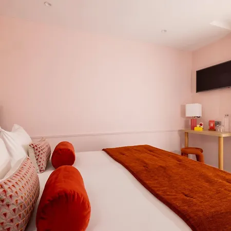 La Folie Des Pres - Saint-germain-des-pres Hotel Parigi