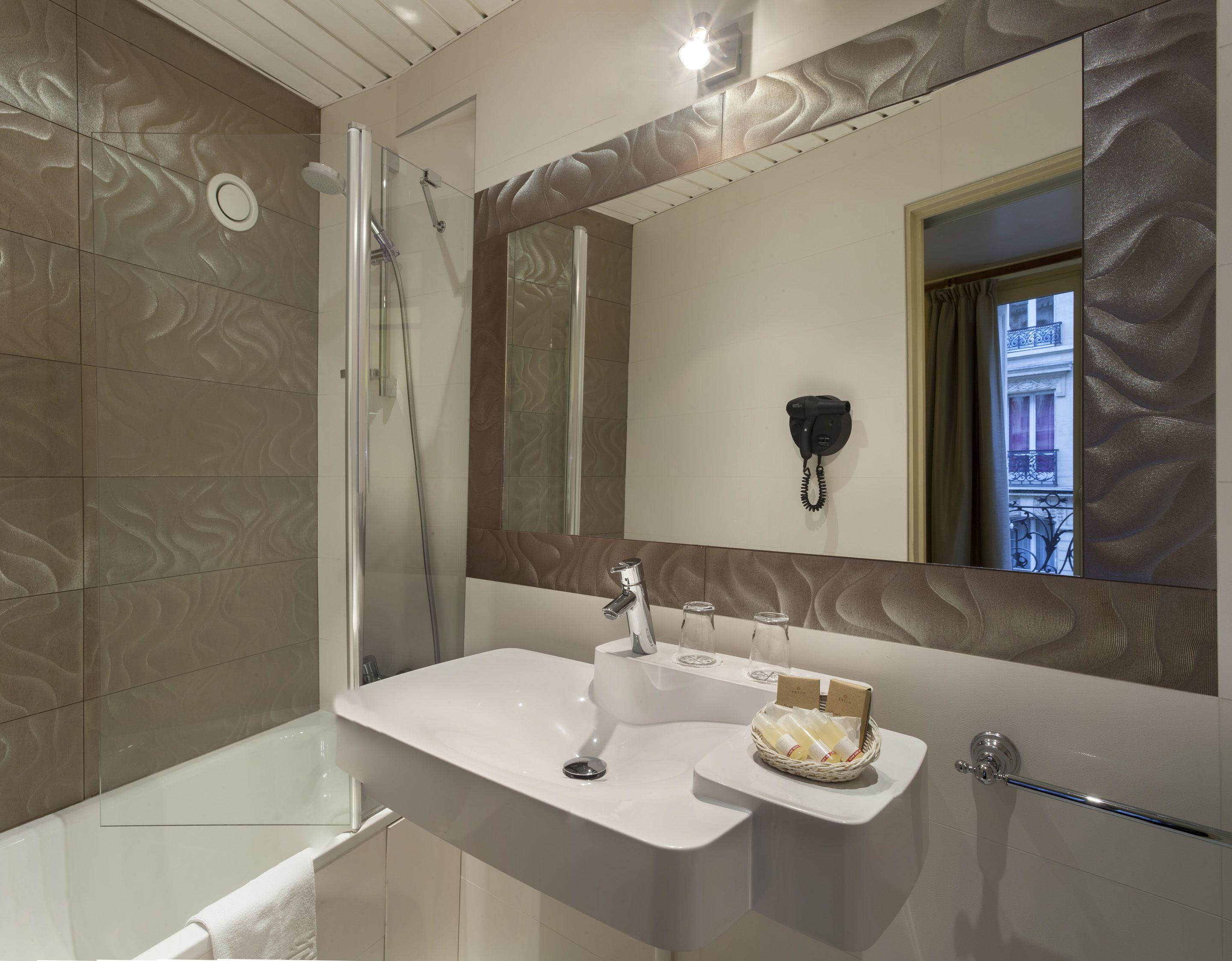 La Folie Des Pres - Saint-germain-des-pres Paris