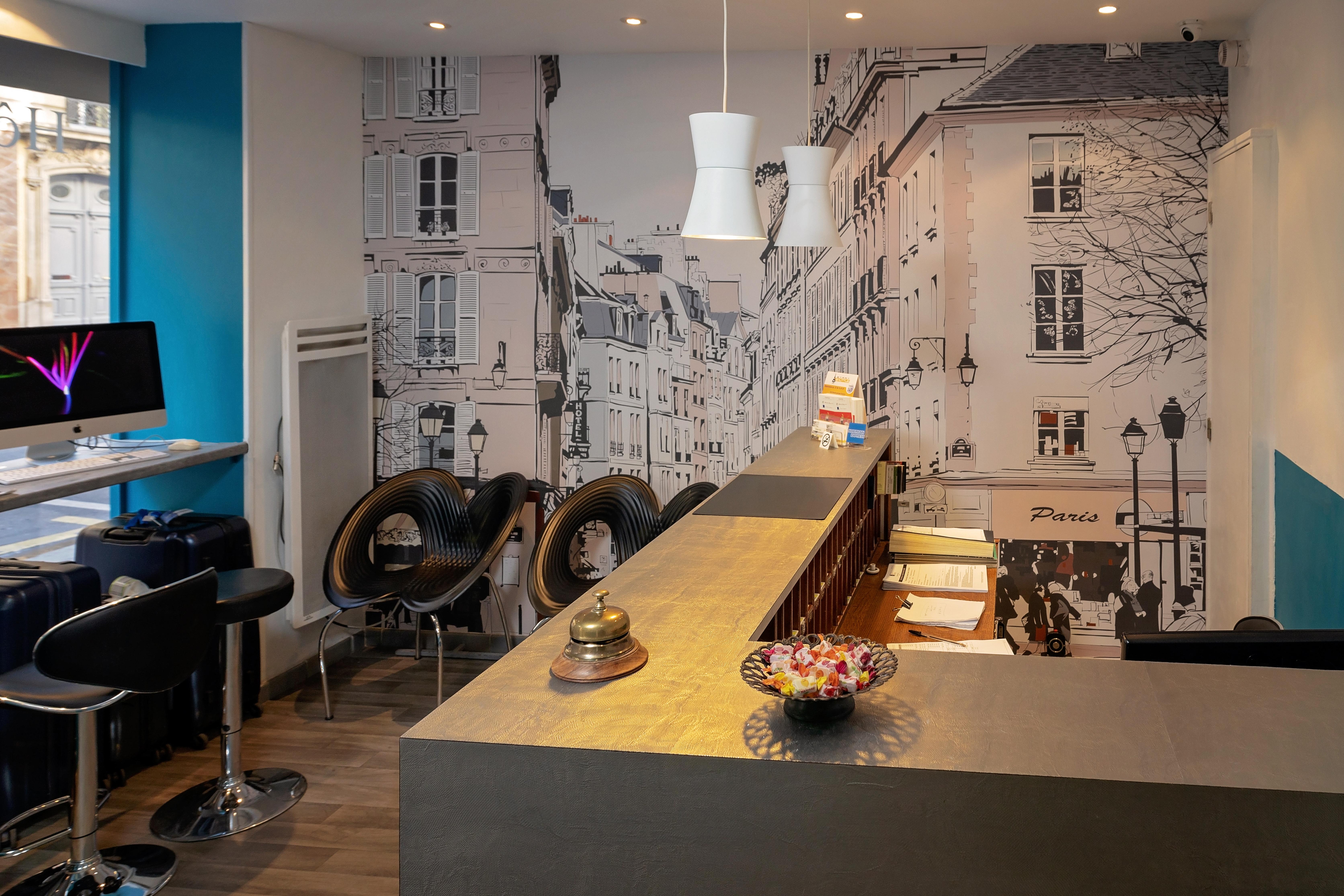 La Folie Des Pres - Saint-germain-des-pres