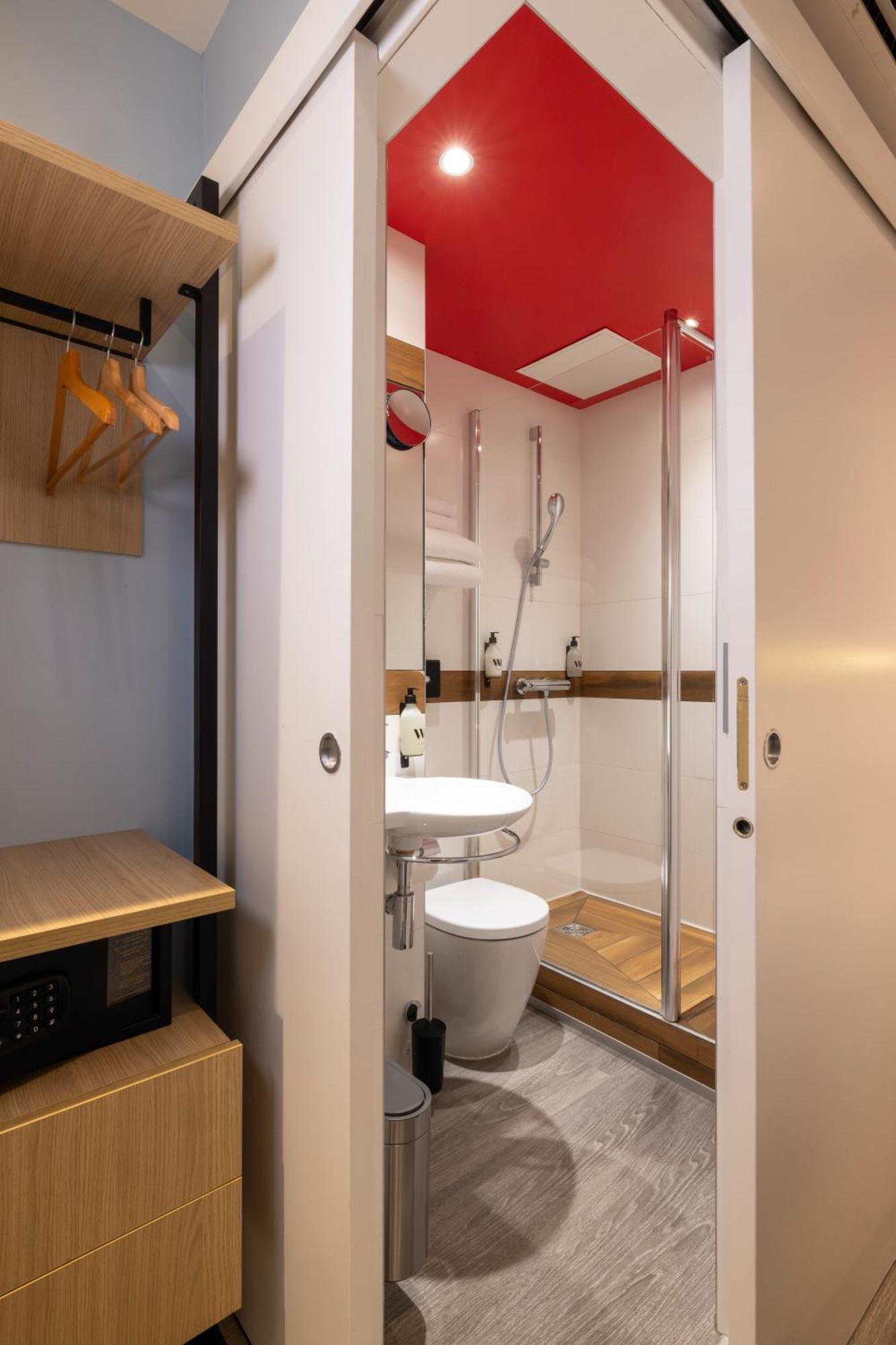 La Folie Des Pres - Saint-germain-des-pres Hotel 3*